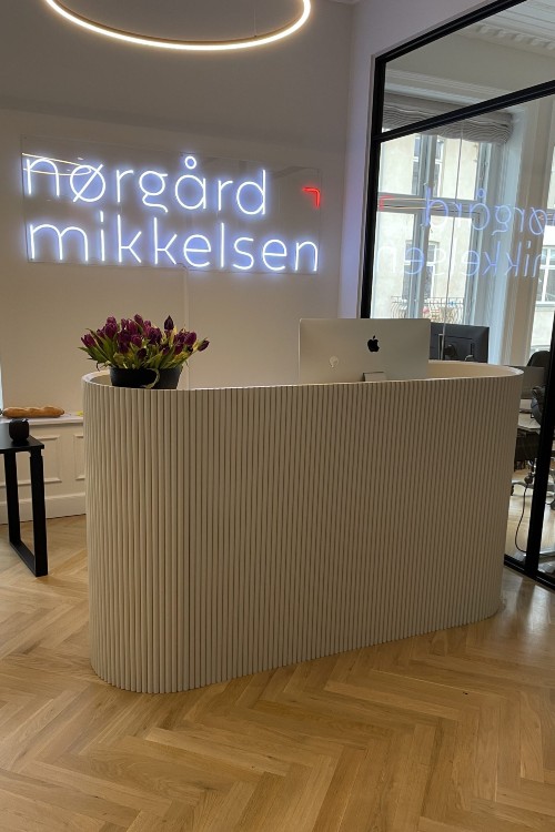 Receptionsdisk-fra-podie-dk Receptionsdisk fra Podie.dk